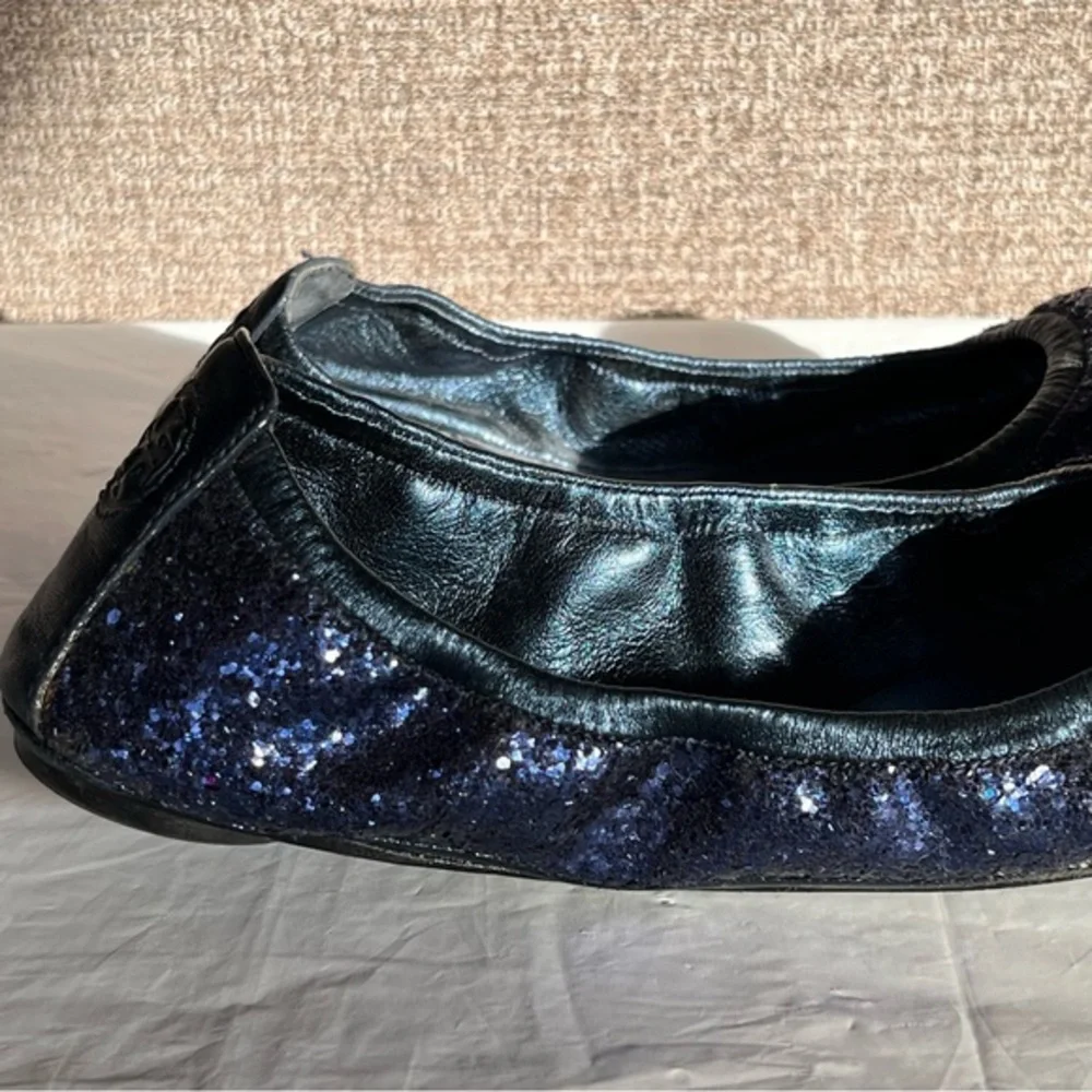 Tory Burch‎ Blue Sparkle Ballet Flats Womens Size 7.5 Leather Sole Slip On Logo